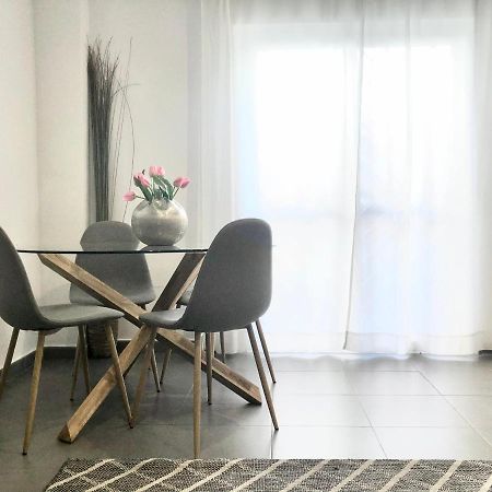 Varela Apartamentos B Малага Экстерьер фото