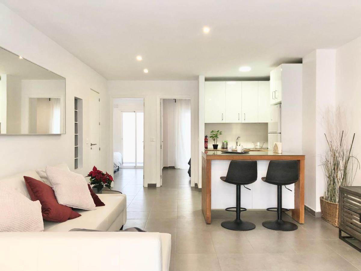 Varela Apartamentos B Малага Экстерьер фото